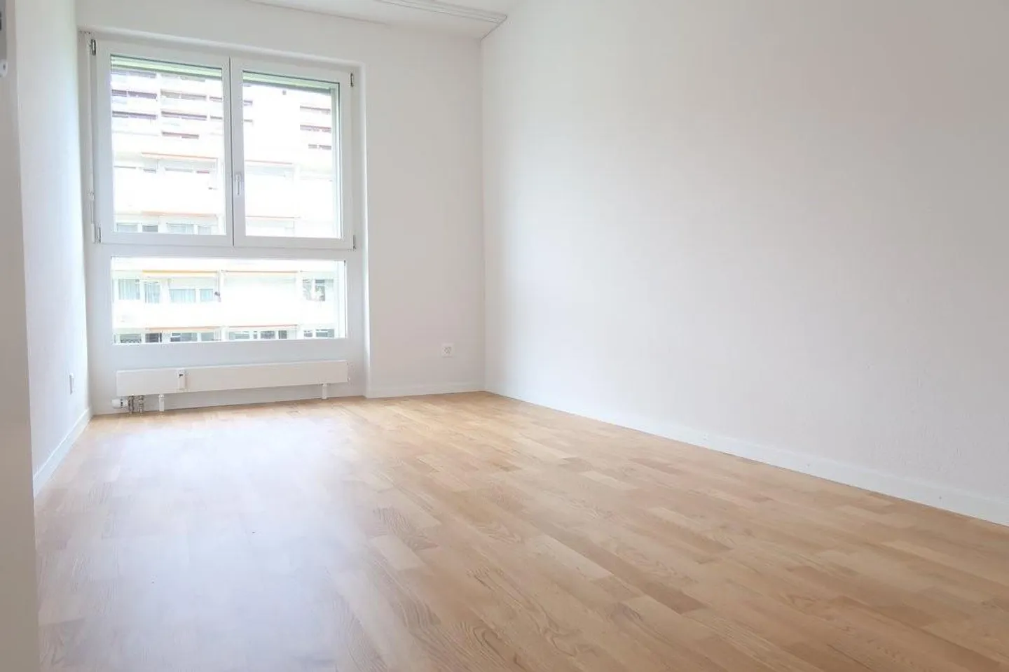 Top renovated 3.5-room apartment, 2nd floor - Photo 5 of 7