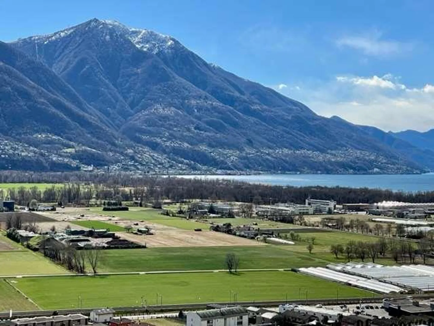 Gordola appartamento vista lago - Foto 6 di 13