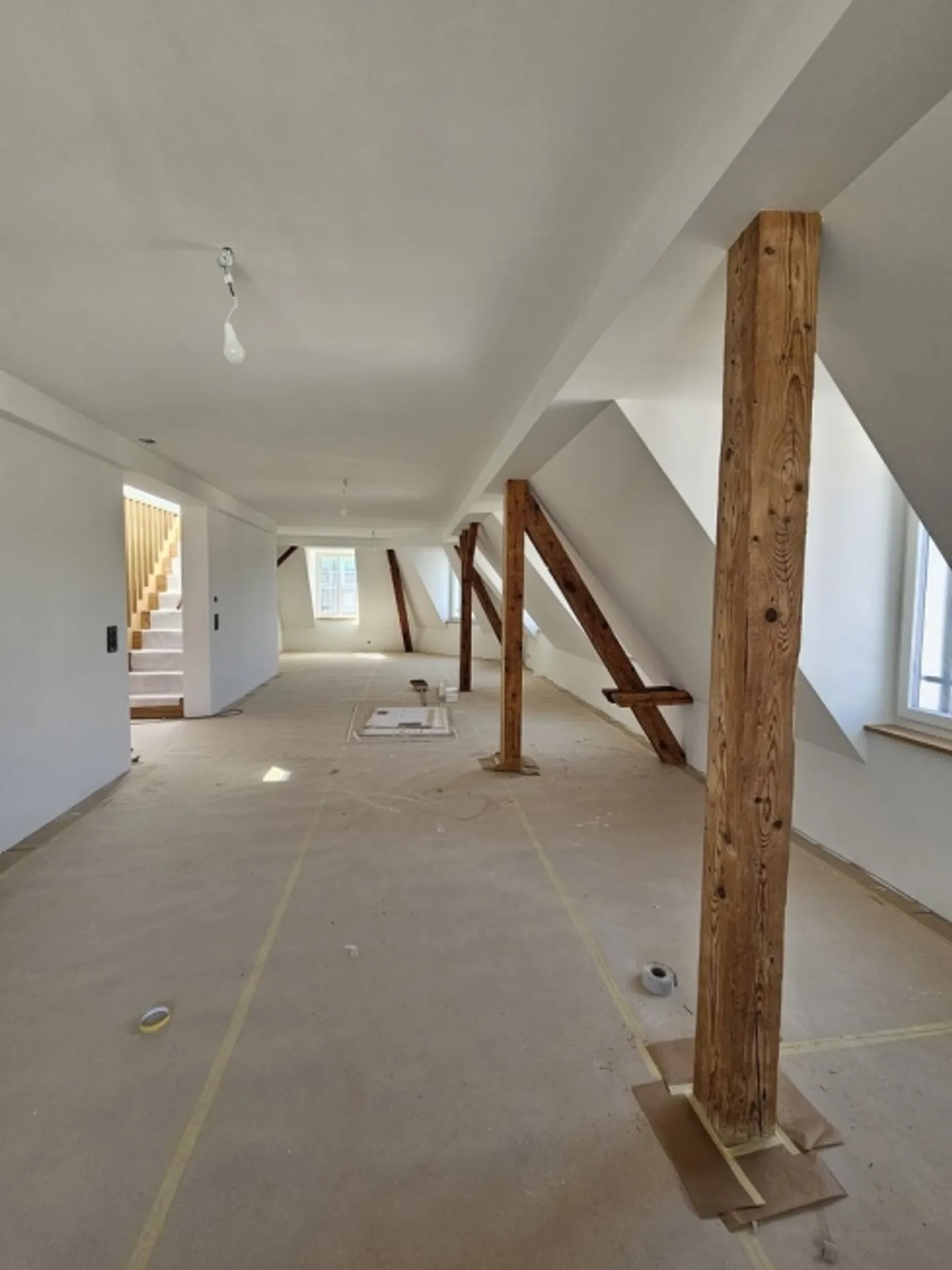 Appartamento esclusivo sopra i tetti di Zurigo con grande terrazza - Foto 7 di 12
