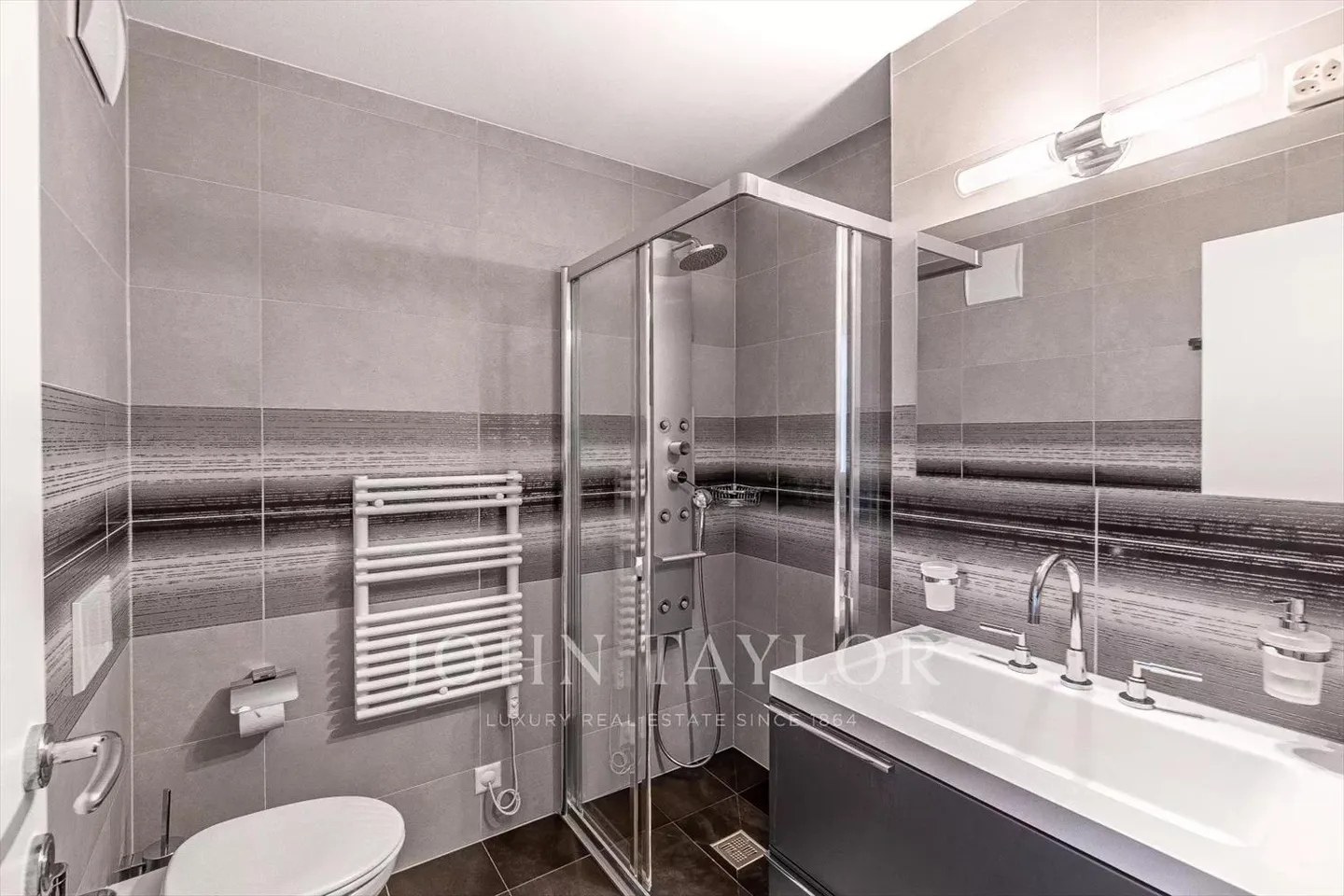 Luxuriöse Wohnung im Herzen von Montreux - Foto 8 von 9