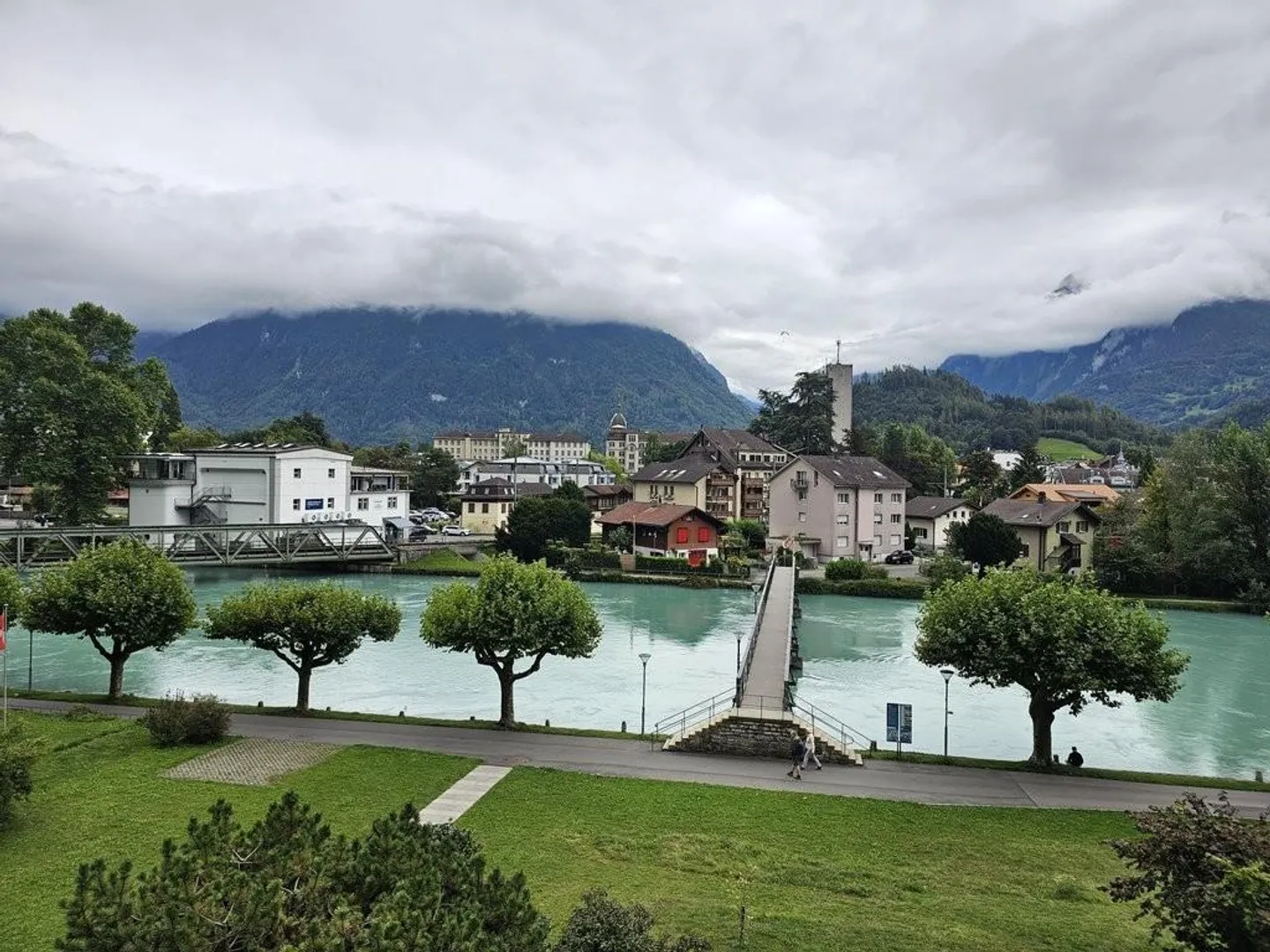 Bellissimo appartamento di 4,5 stanze con vista sull'Aare a Unterseen in affitto - Foto 9 di 9