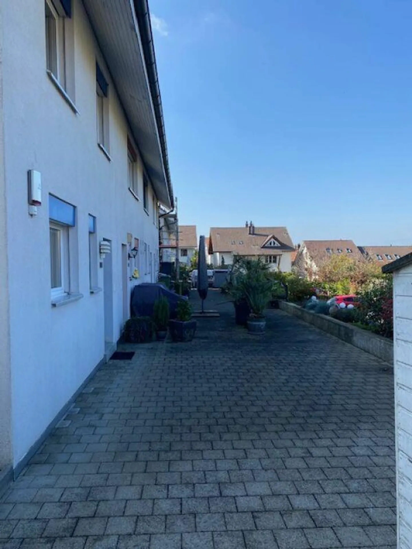 Appartamento duplex di 4,5 stanze con carattere di casa unifamiliare - Foto 3 di 27