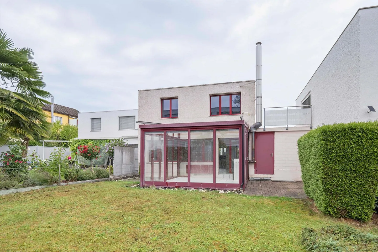 Familienhaus mit Wintergarten - Foto 3 von 13