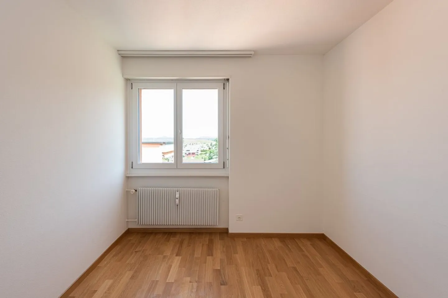 Charming 4.5-Room Apartment - Photo 4 of 9