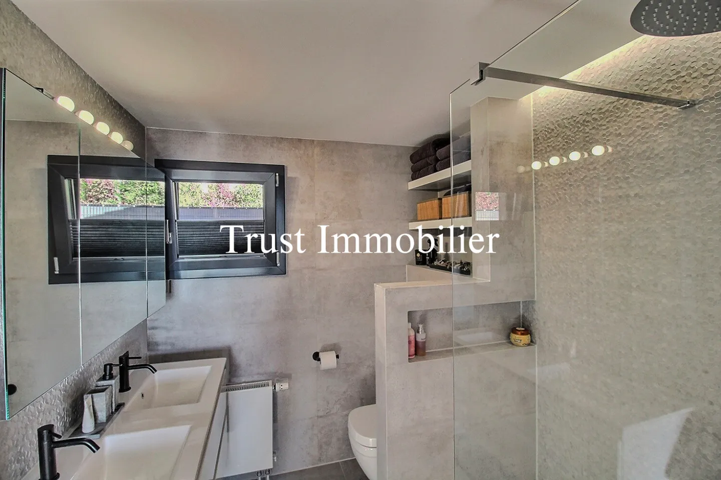 6001. Prunkvolles Chalet / Crans-Montana - Foto 13 von 13