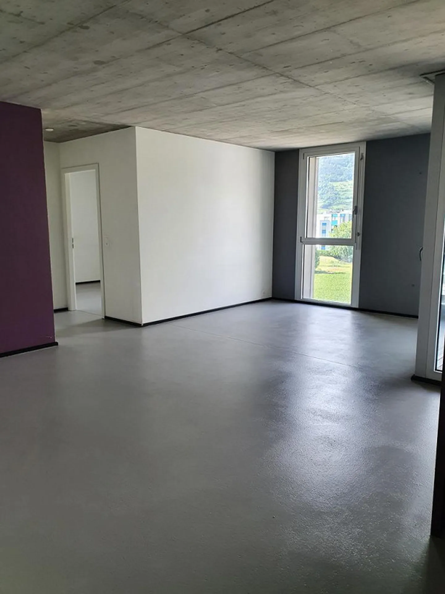 Beautiful 3.5 room apartment - Photo 2 of 8