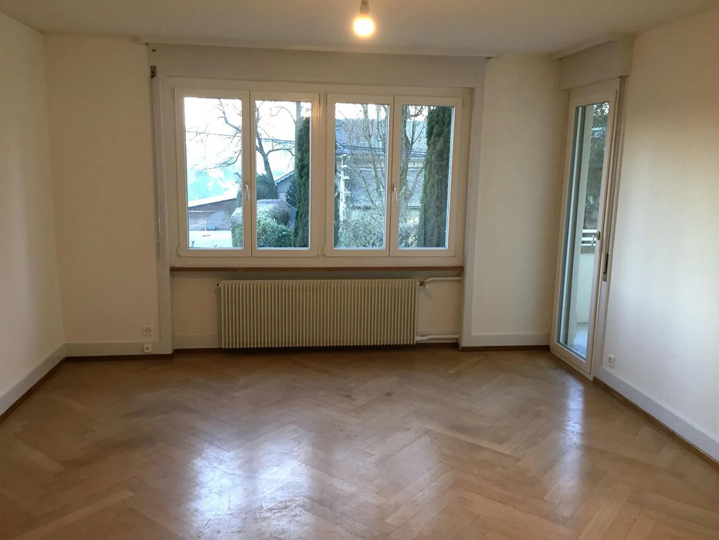 Spacieux, Idéal Appartement 1 Chambre avec Vue Époustouflante à Berne - Photo 5 sur 9