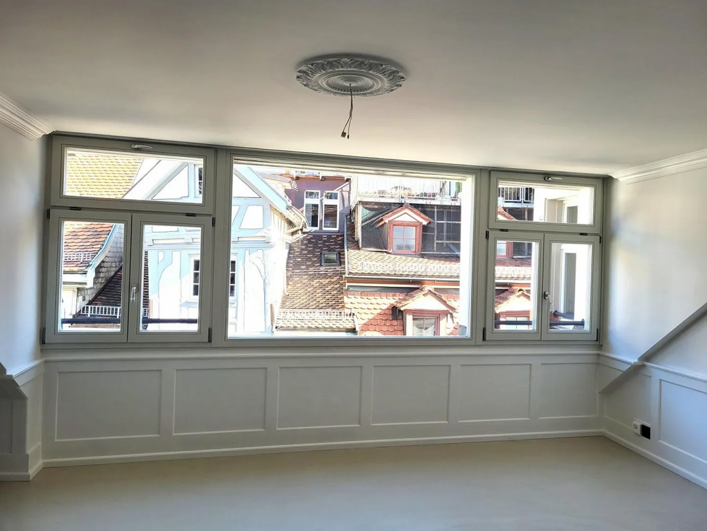 Exclusive Single Apartment in the City Center - Photo 3 of 9