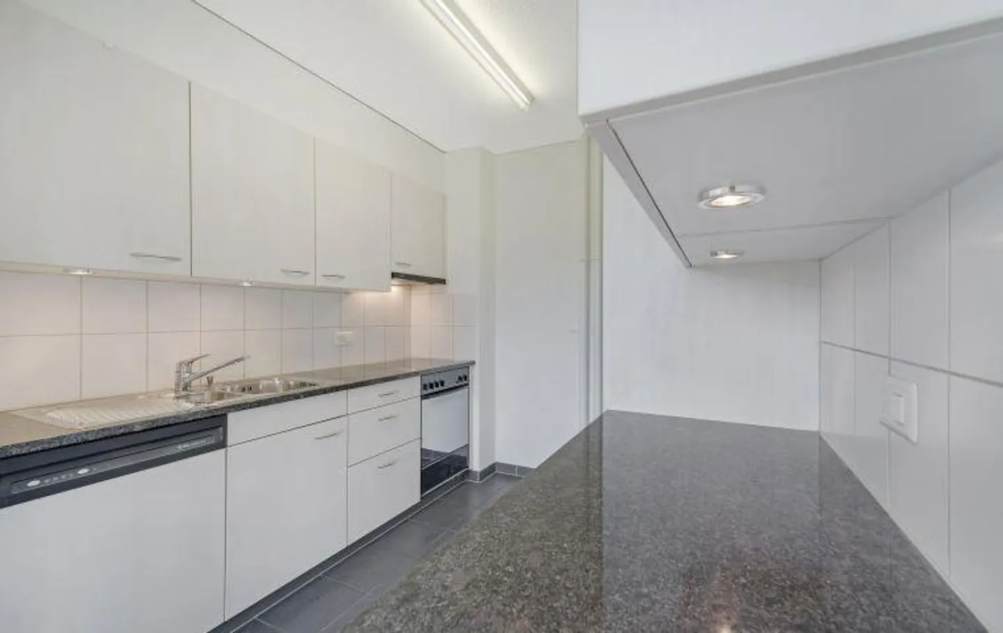 Charmante Wohnung an der Aare - Foto 3 von 5