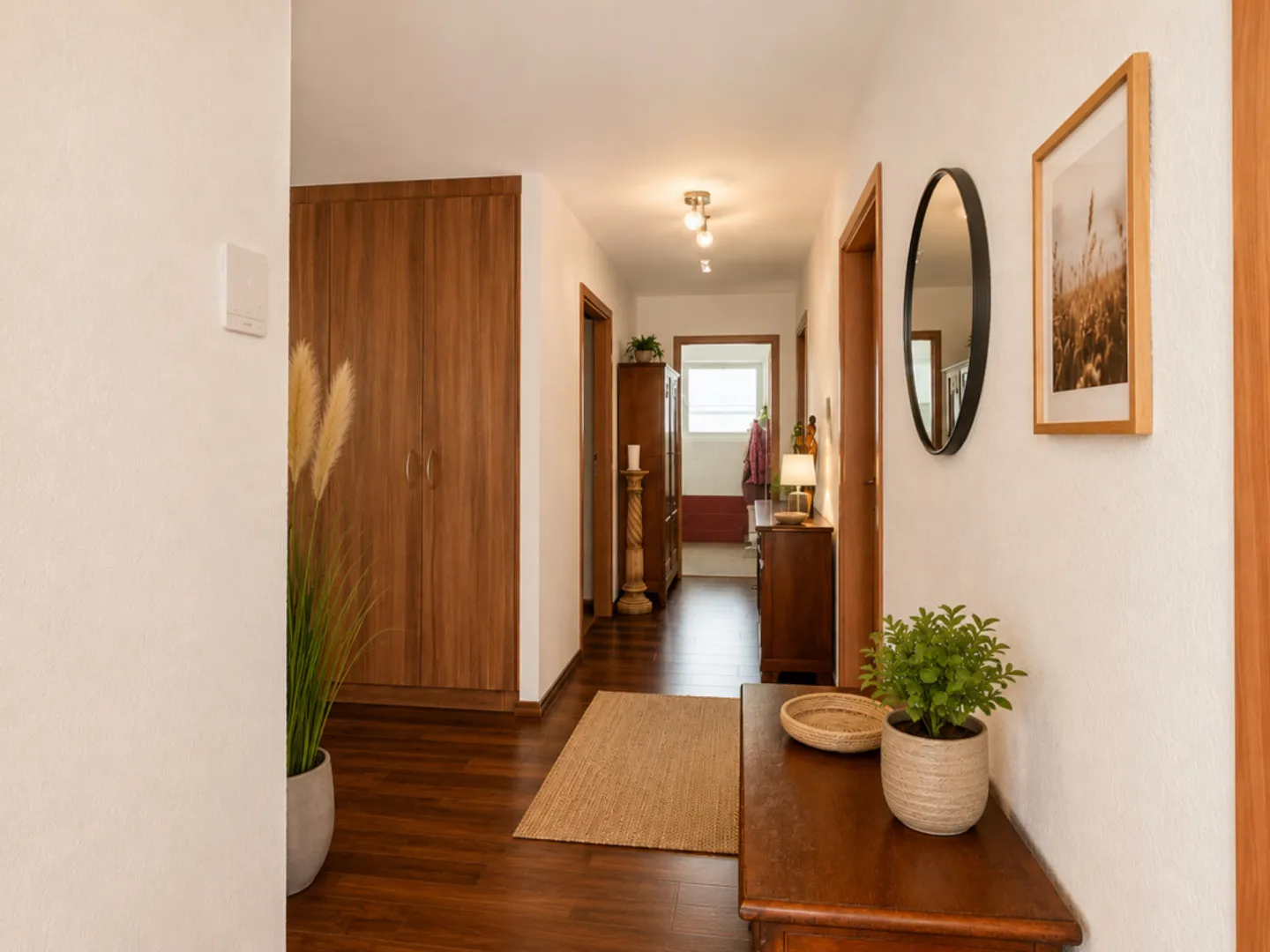 Magnificent 4.5-room apartment with large balcony - Photo 3 of 17