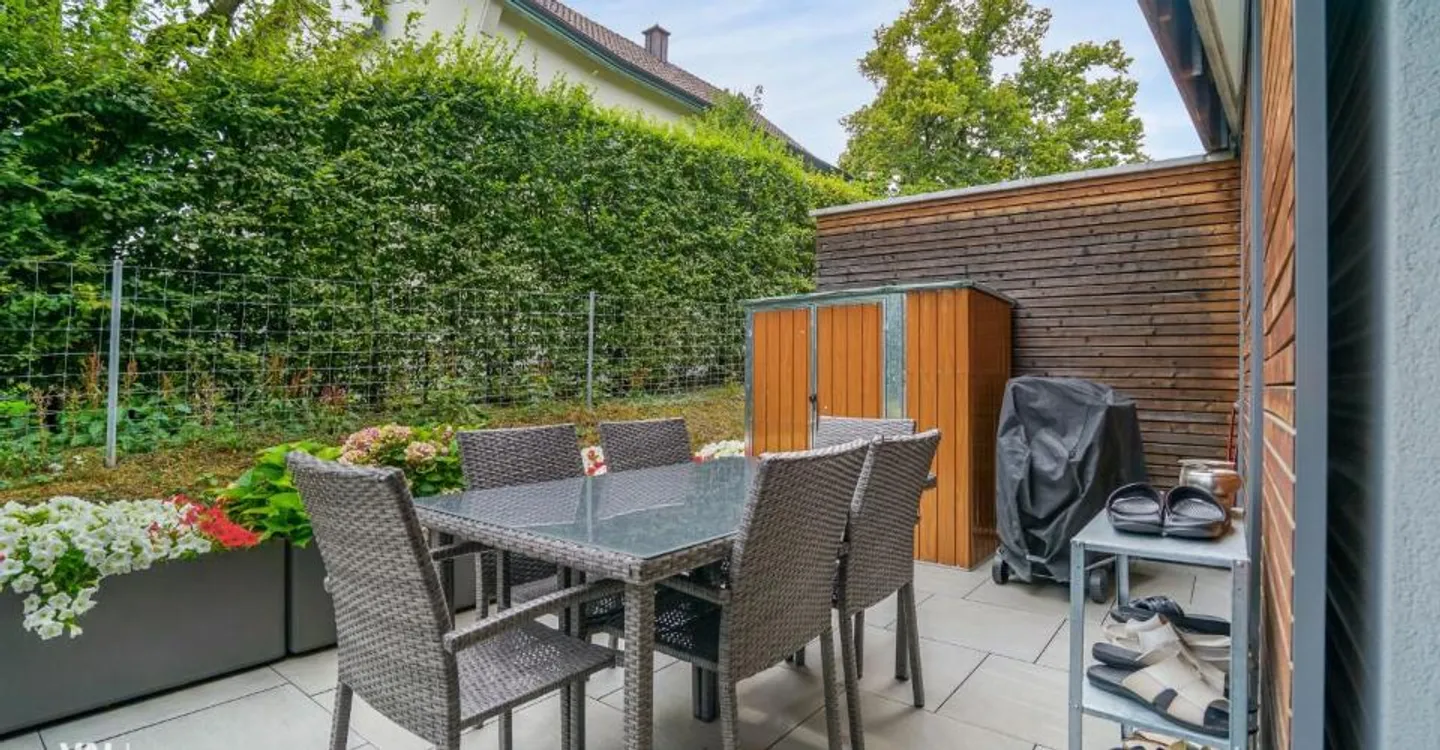 Attractive 2.5-room apartment with large terrace in a central location in Bülach - Photo 6 of 7