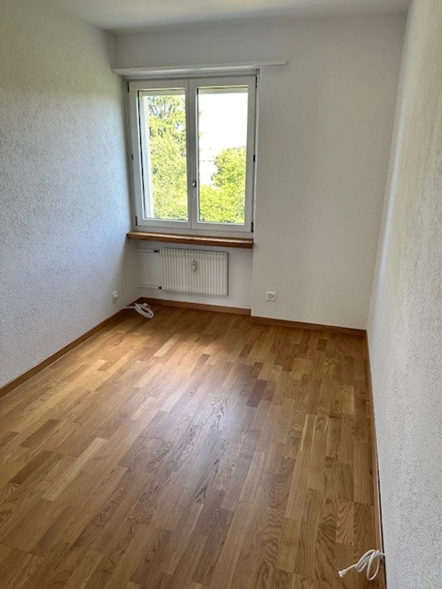Appartement moderne de 3,5 pièces avec balcon et accès à la terrasse sur le toit - Photo 13 sur 14