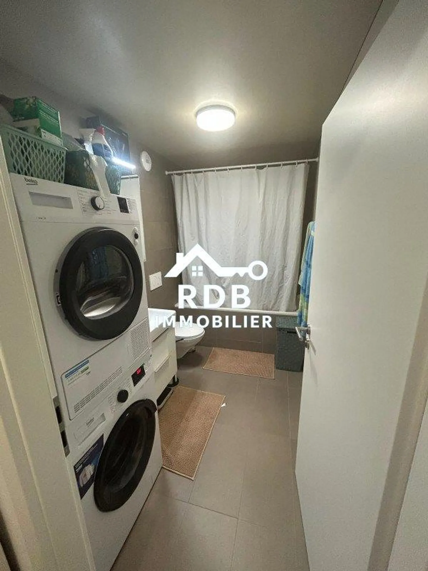 Wunderschöne 3-Zimmer-Wohnung von 55 m² mit Balkon, Parkplatz und Aufzug - Foto 6 von 6