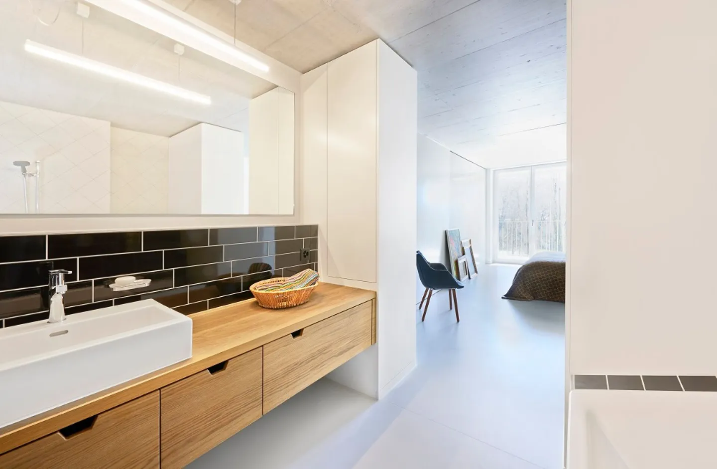 Exclusive Loft Apartment on the Reuss - Photo 13 of 13