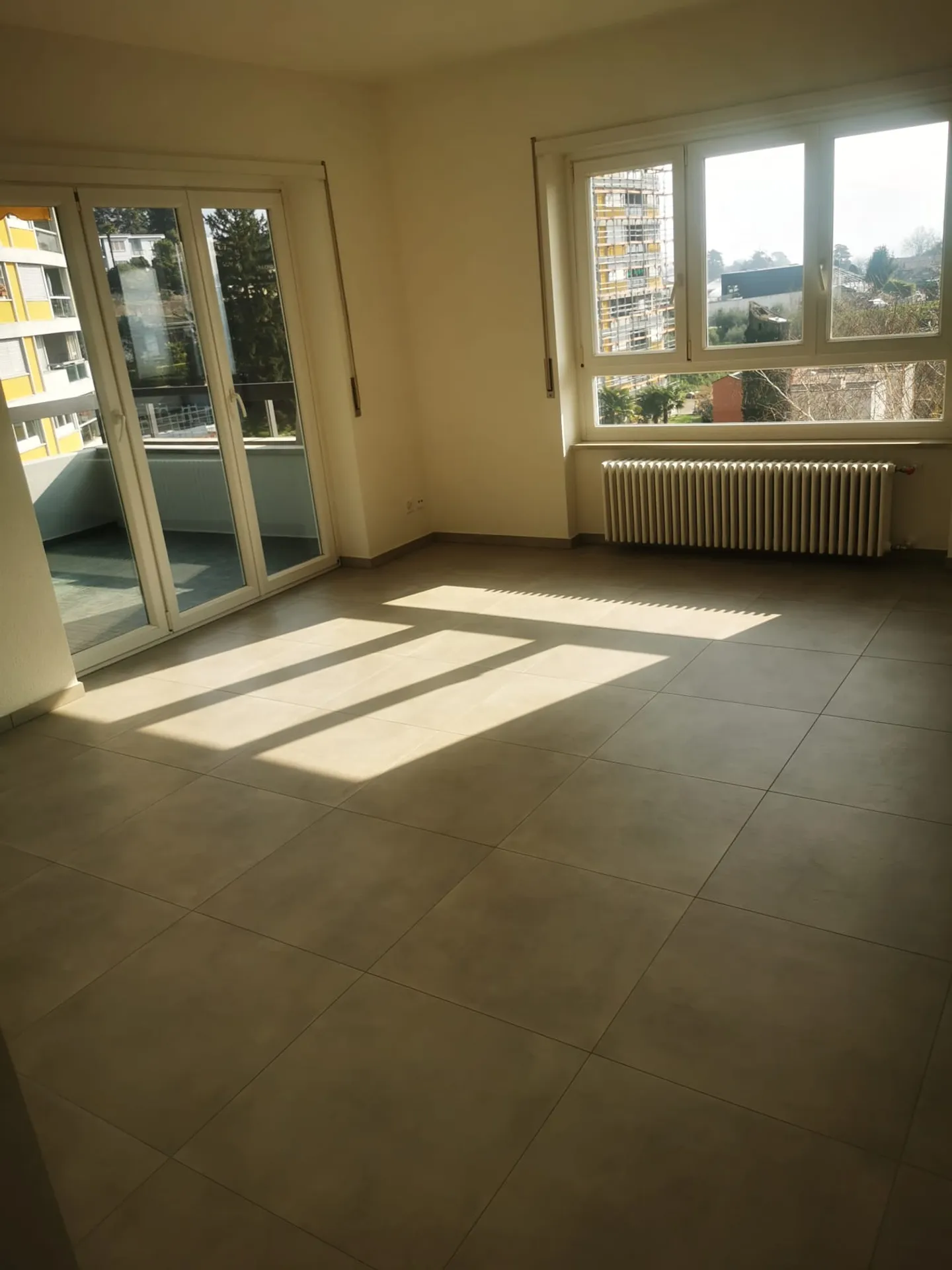 COLDRERIO - APPARTAMENTO DI DUE CAMERE DA AFFITTARE - Foto 3 di 8