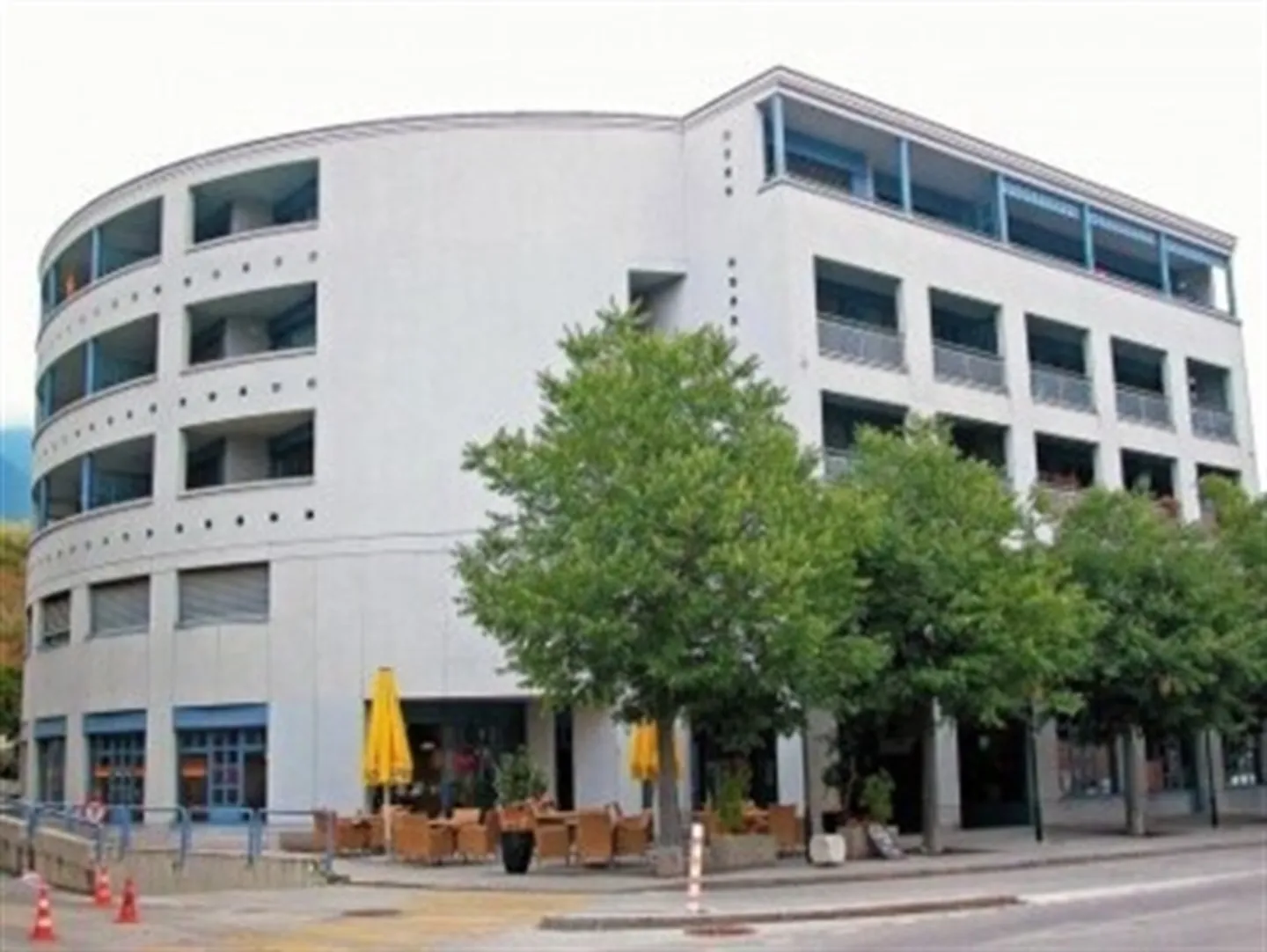 «Parkplatz mit Aufzug - Sierre» - Foto 1 von 1