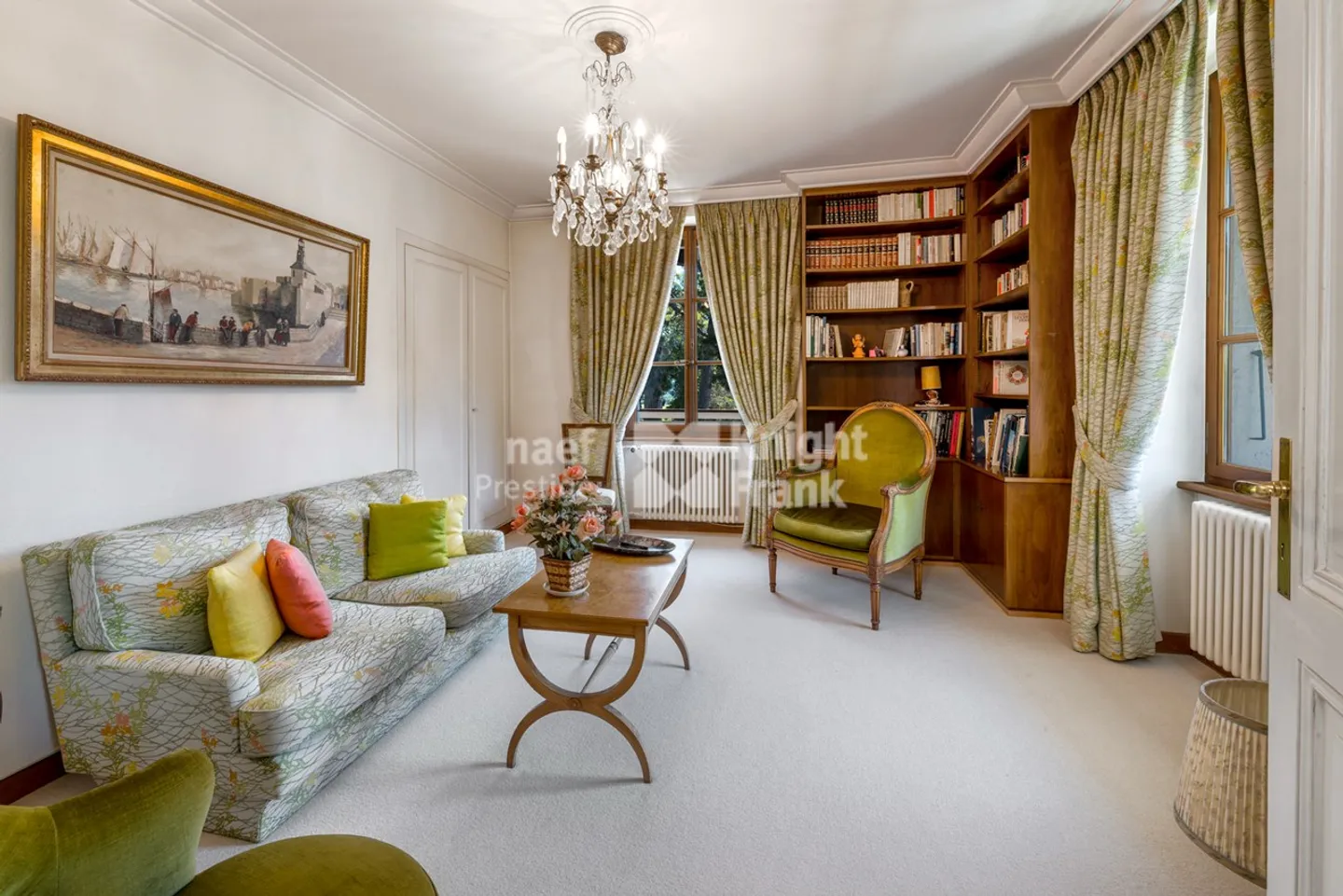 House with 17 rooms - Photo 9 of 12