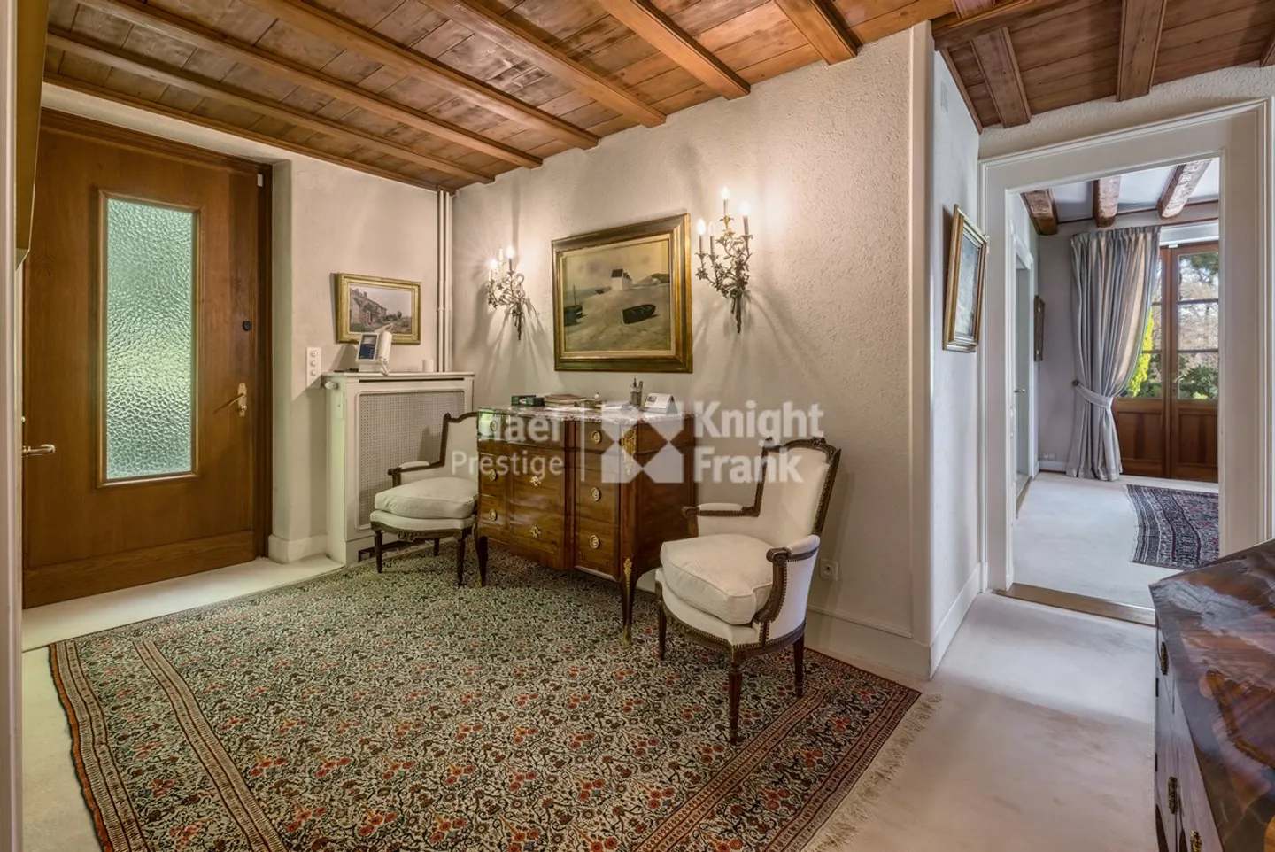 House with 17 rooms - Photo 5 of 12