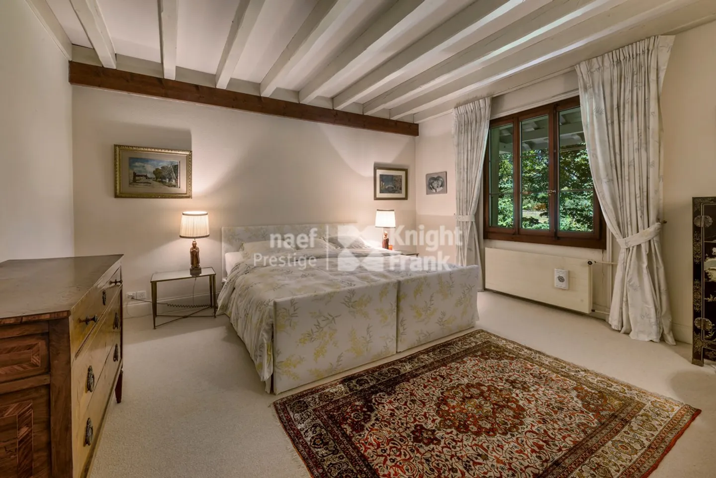 House with 17 rooms - Photo 10 of 12