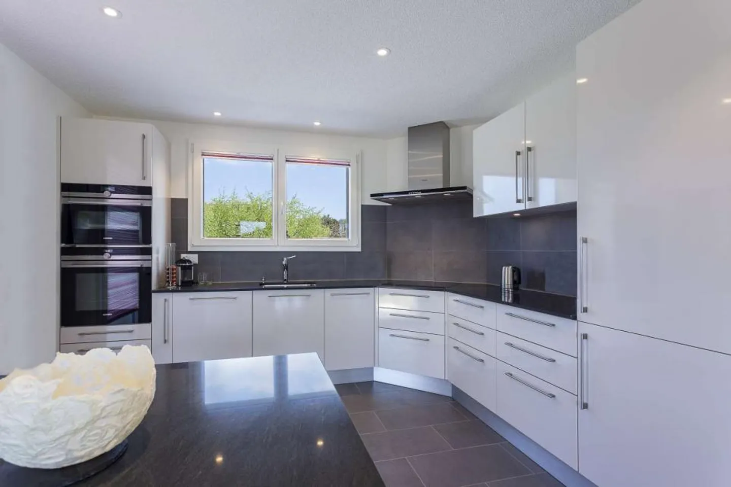New promotion in Saint-George: villas with beautiful views from 787 CHF/month!* - Photo 4 of 8