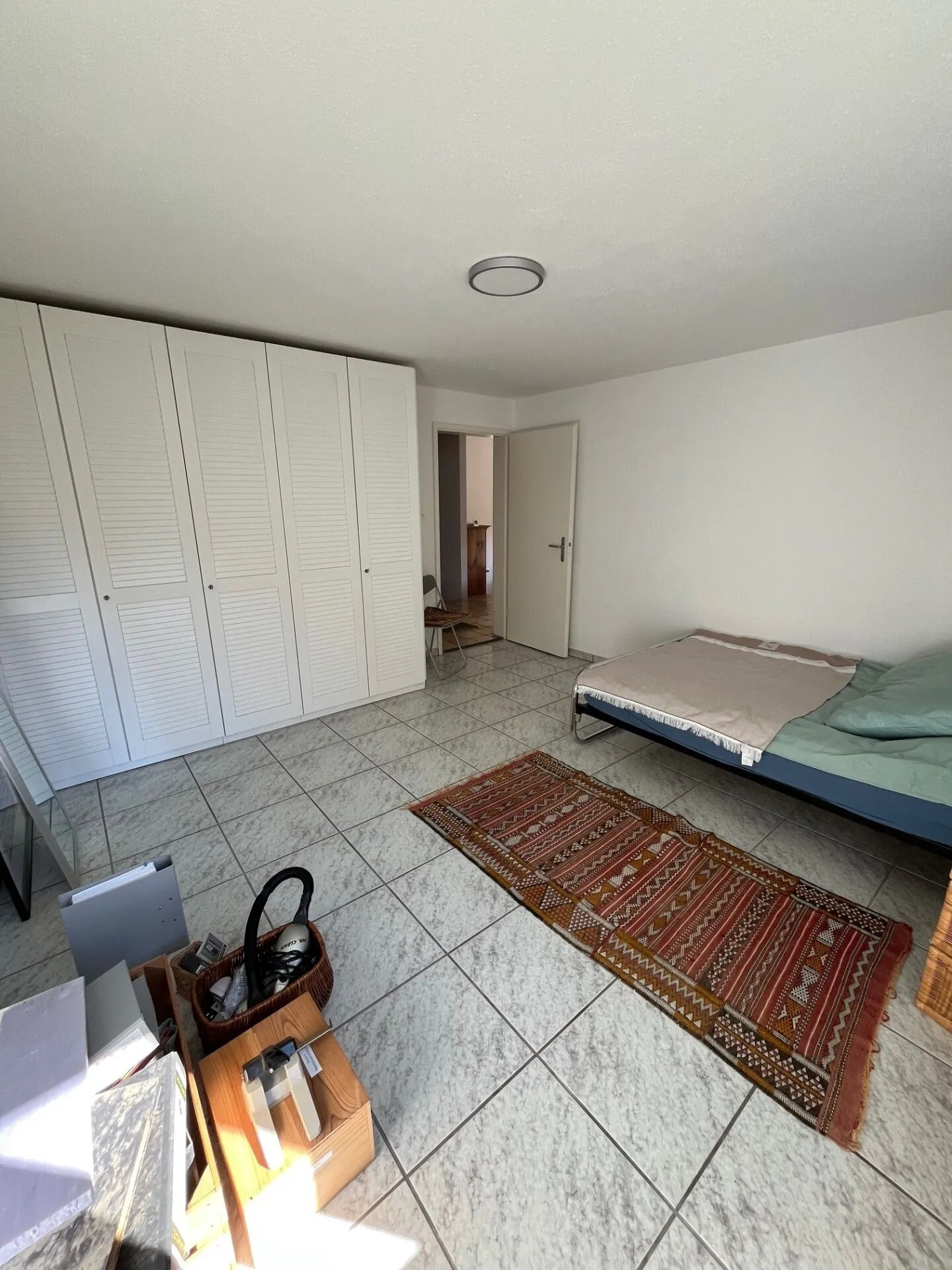 Spacious Living in a Sunny Location - Photo 7 of 28