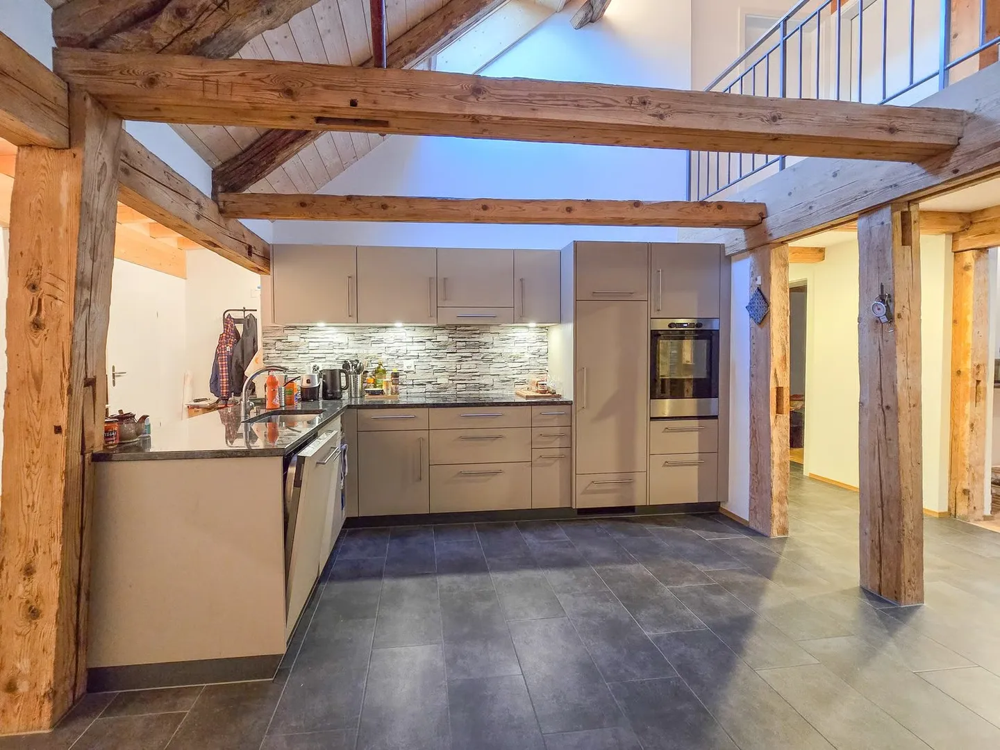 Appartamento duplex di 5,5 stanze - Foto 6 di 16