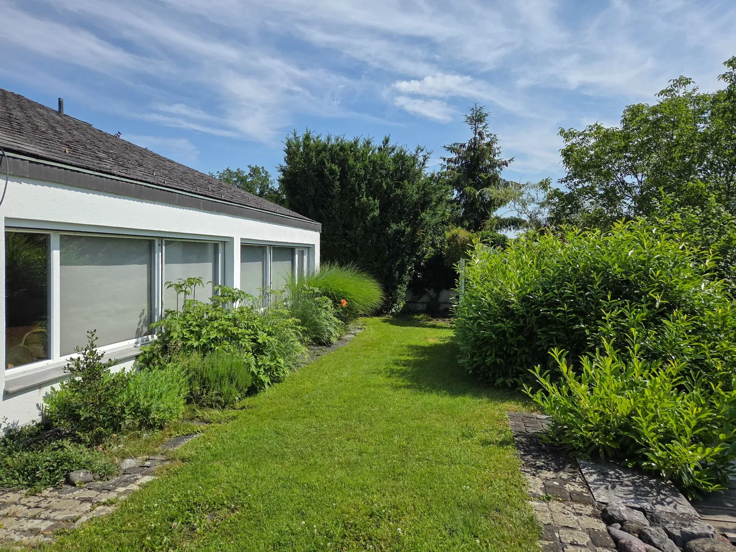 Spacious Living in a Sunny Location - Photo 23 of 28