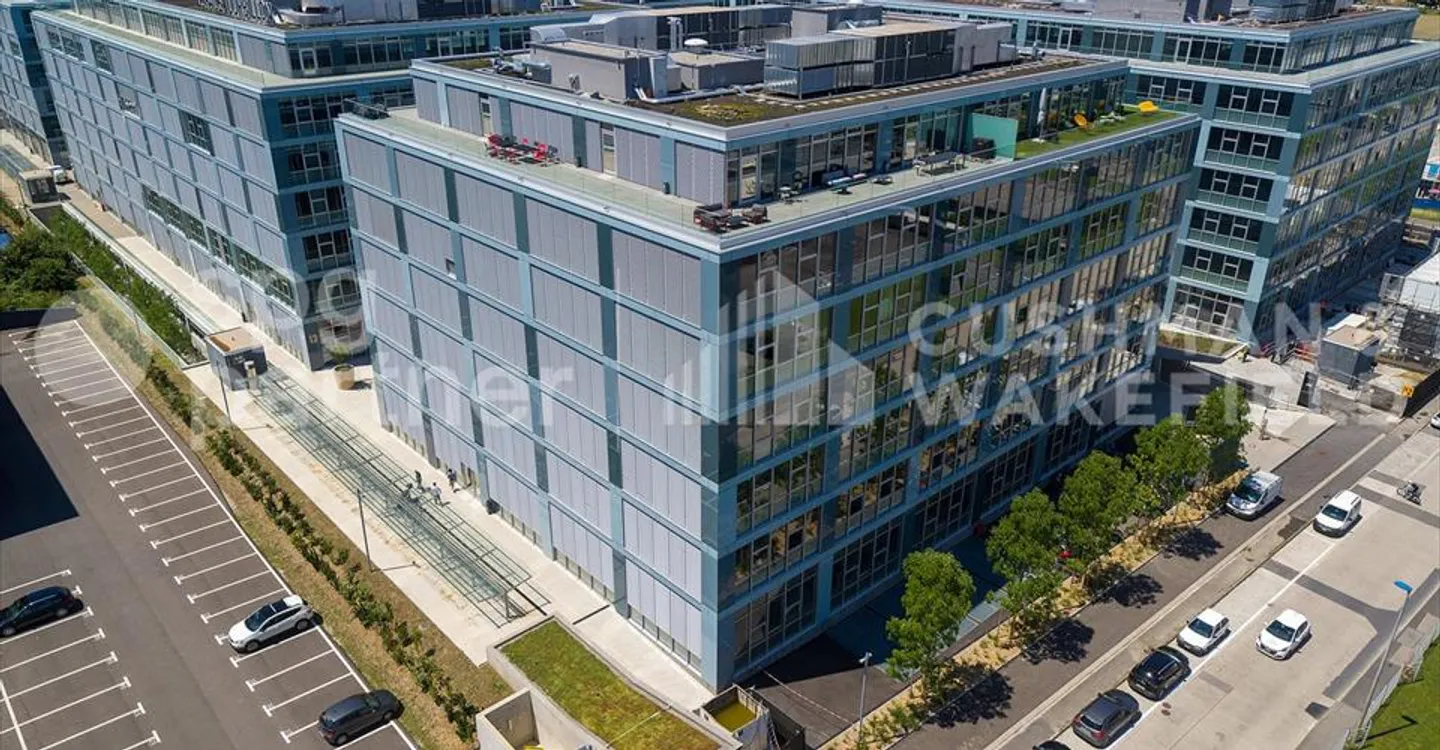 Office space for rent - Photo 4 of 5