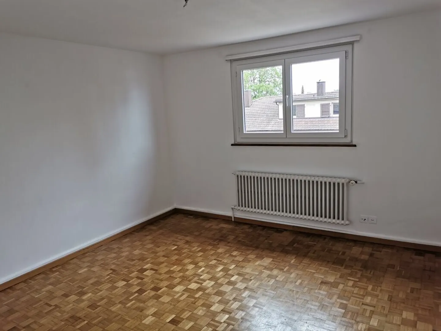 3-Zimmer-Wohnung in Biel, Raum für Ideen! - Foto 3 von 10