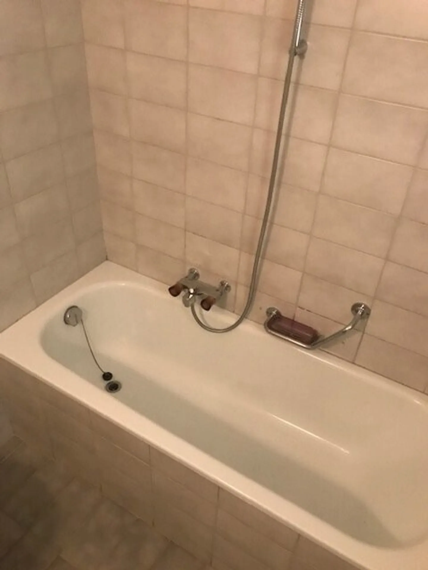 3-Zimmer-Wohnung in Biel, Raum für Ideen! - Foto 4 von 10