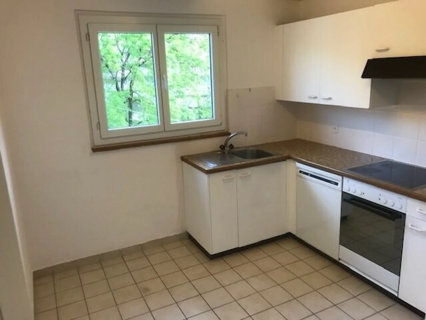 3-Zimmer-Wohnung in Biel, Raum für Ideen! - Foto 8 von 10