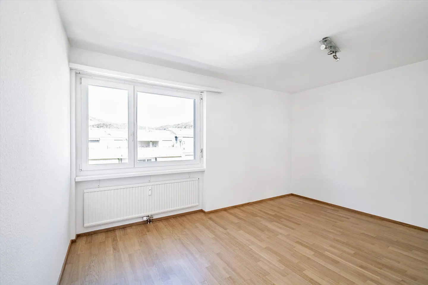 Modernes Apartment am Waldrand - Foto 7 von 10