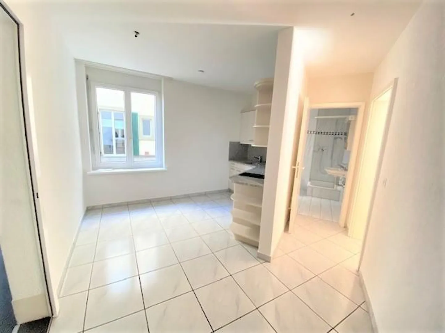Gemütliche 1.5-Zimmerwohnung in Zürich - Foto 3 von 4