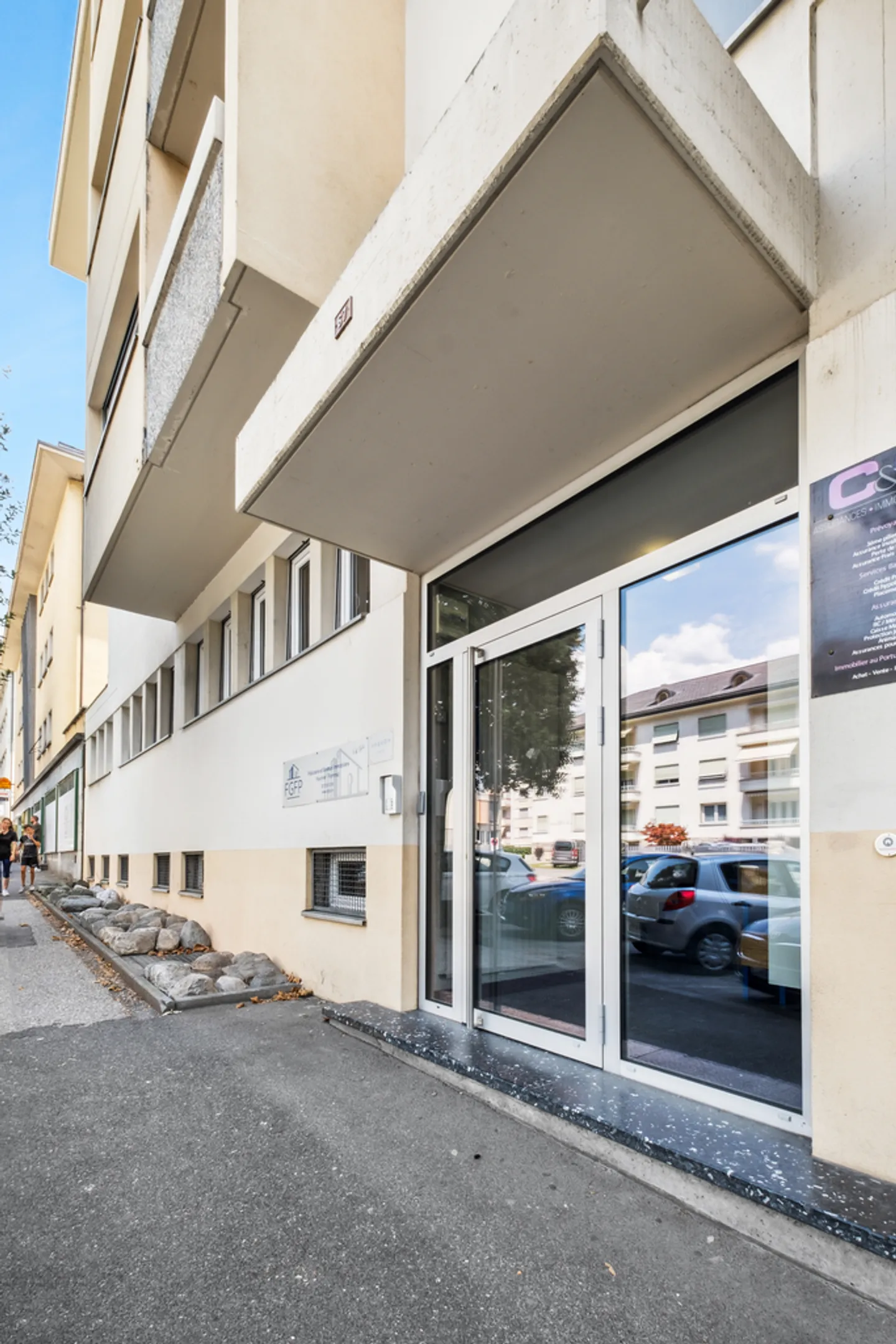 Wohnung mieten - Foto 2 von 3