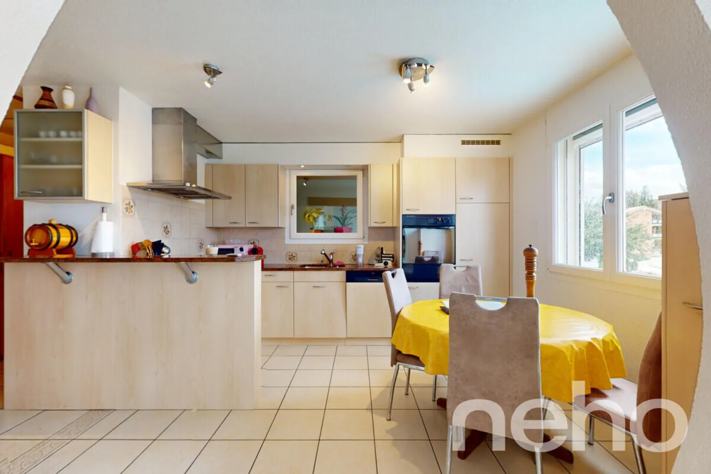 Doppelhaushälfte mit Pool und unabhängiger Wohnung - Foto 7 von 13