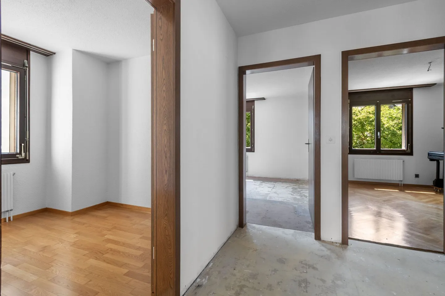 A classic in need of renewal seeks new residents! - Photo 9 of 14