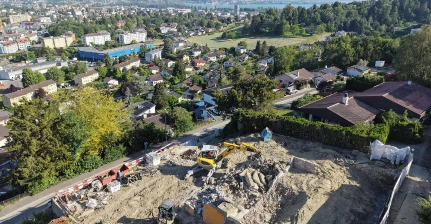 ALLOGGIO DI LUSSO CON VISTA SUL LAGO! - Foto 3 di 10