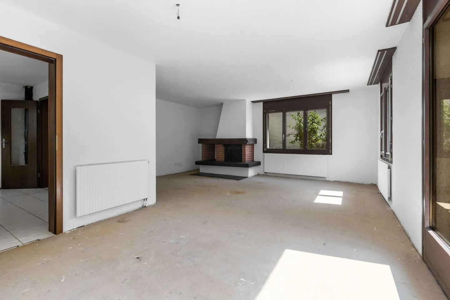 A classic in need of renewal seeks new residents! - Photo 13 of 14