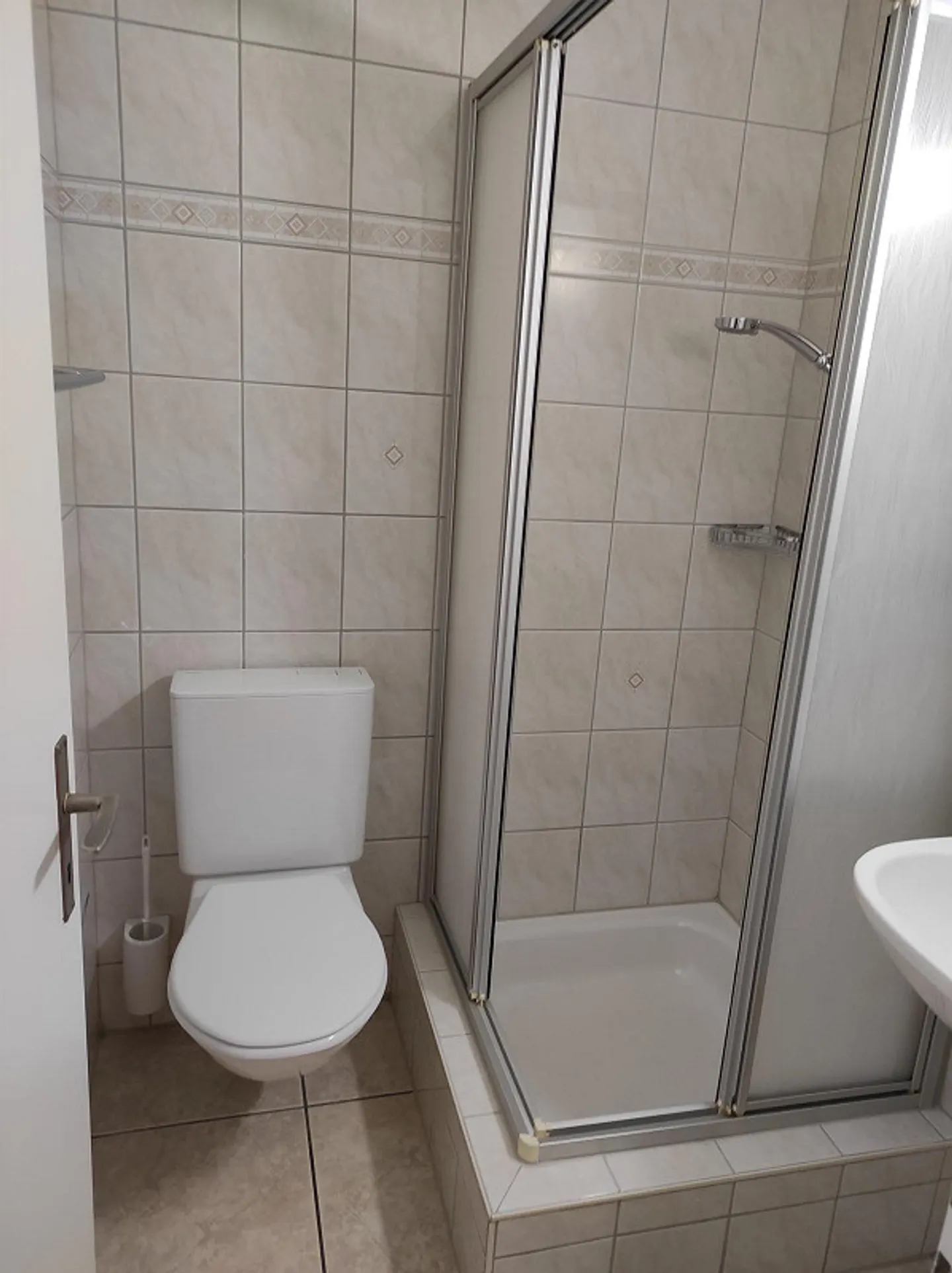 2 BR. Apartment for rent - Photo 3 of 9