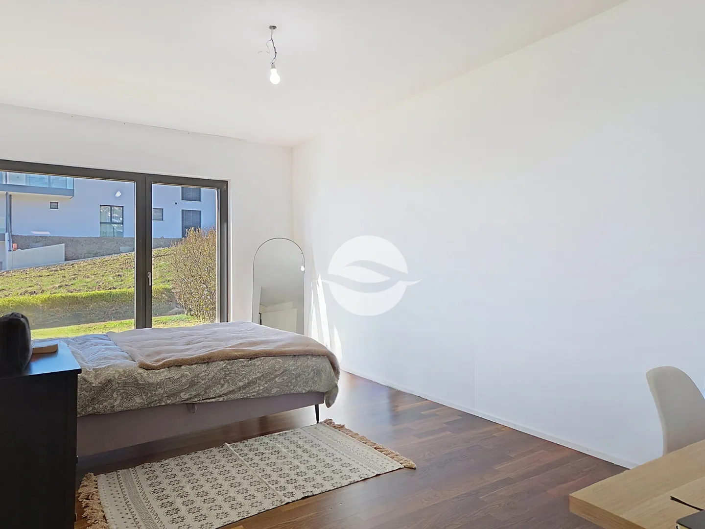 Appartement d'exception avec vue sur le lac - Photo 8 sur 11