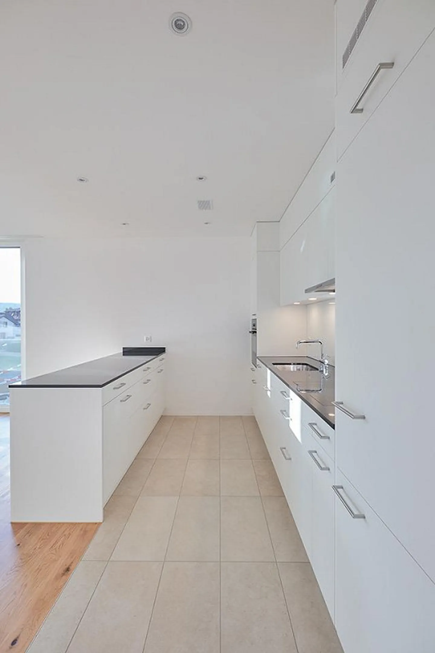 Sous-locataire pour appartement de 2,5 pièces à Wettingen - Photo 4 sur 6