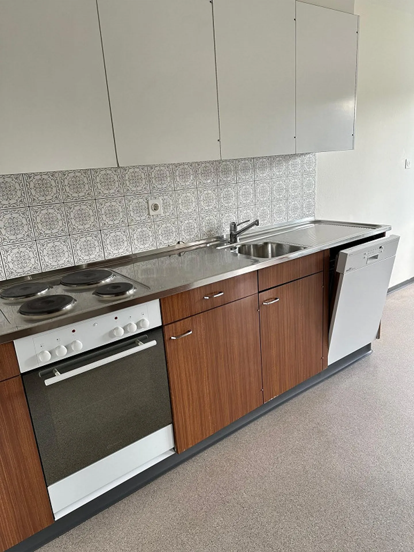 Large Family Apartment with Terrace - Photo 6 of 12