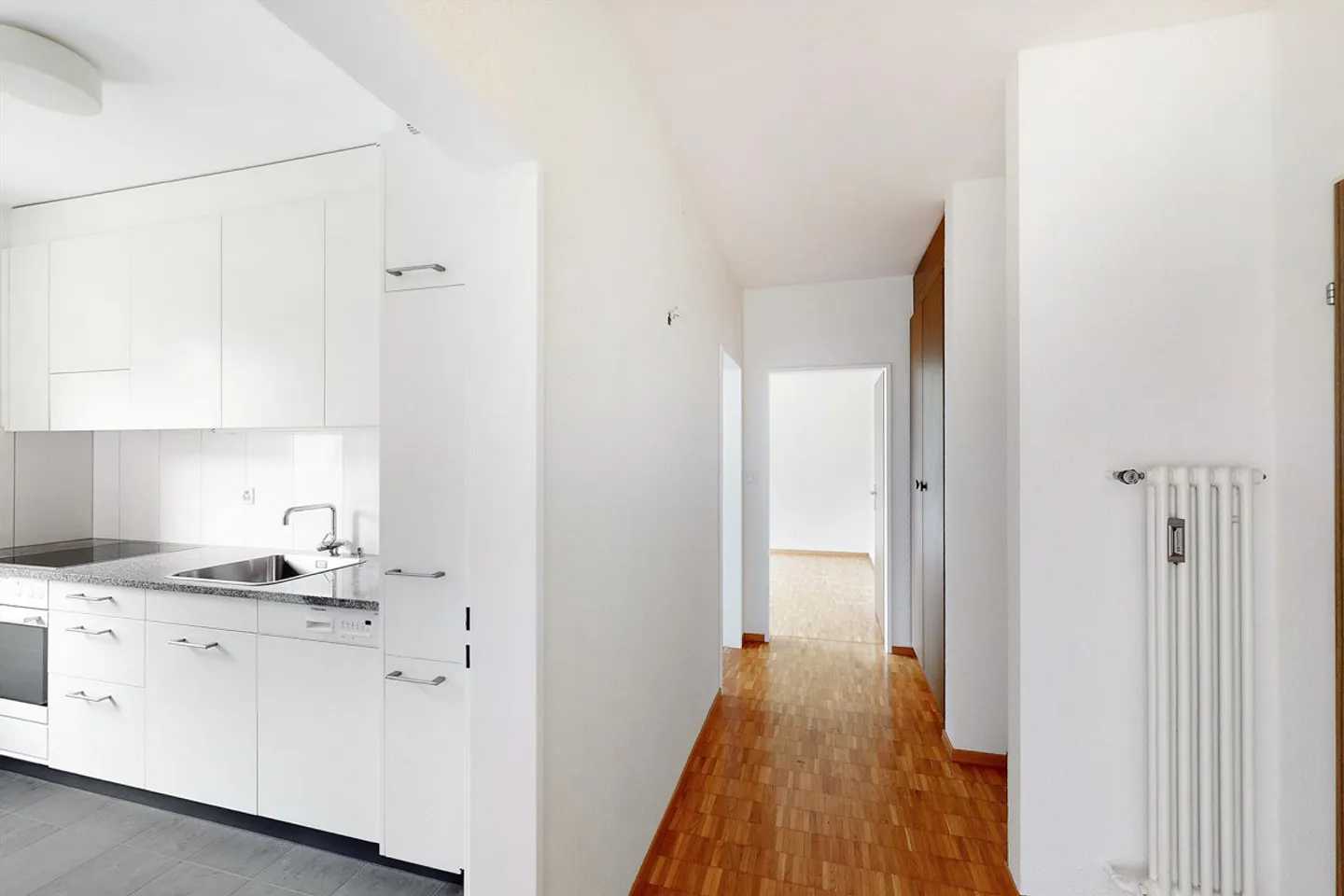 Geräumige 2.5-Zimmer-Wohnung - Foto 2 von 7