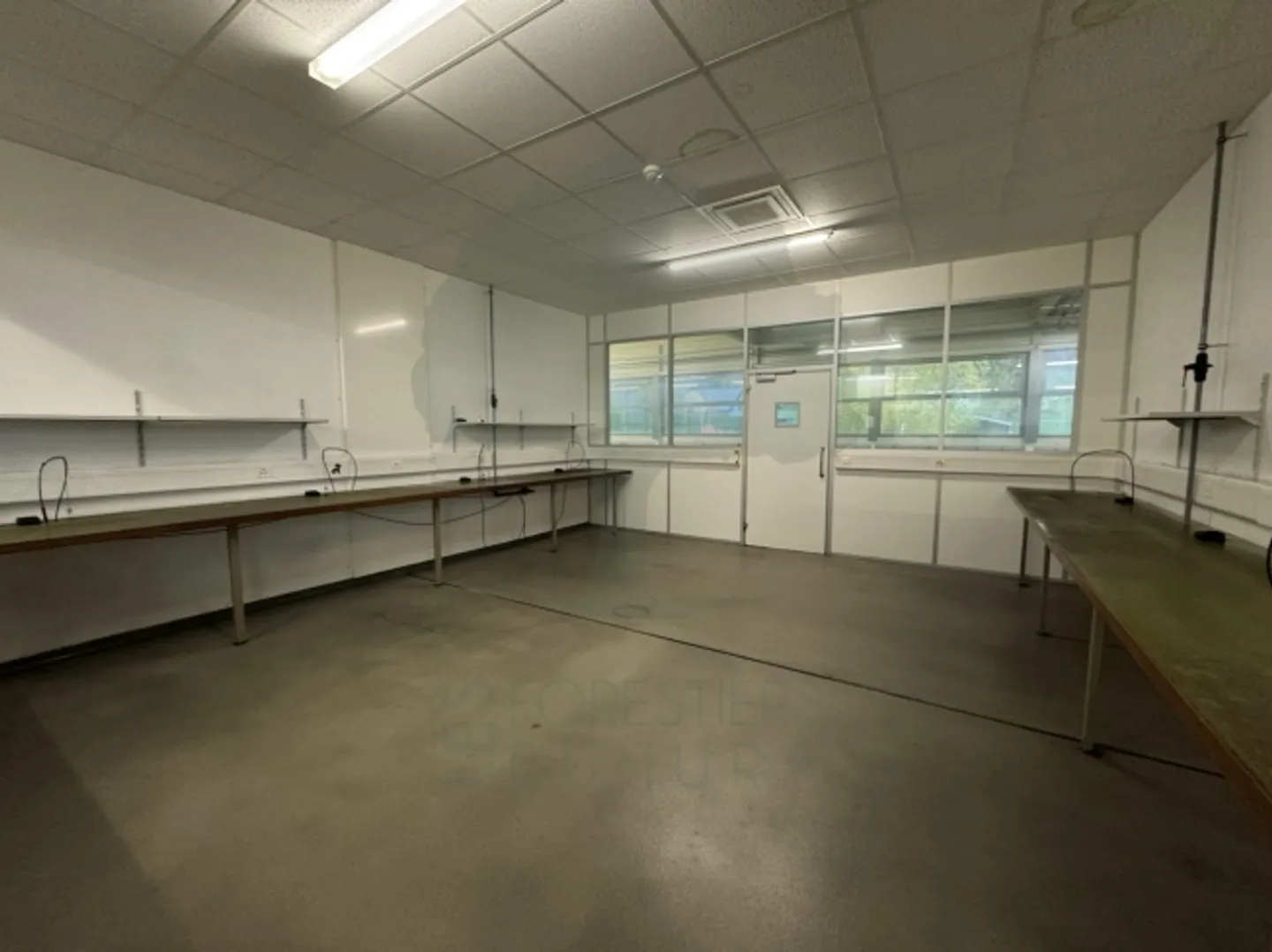 «À vendre – Immeuble industriel et commercial à Courtemaîche» - Photo 18 sur 20