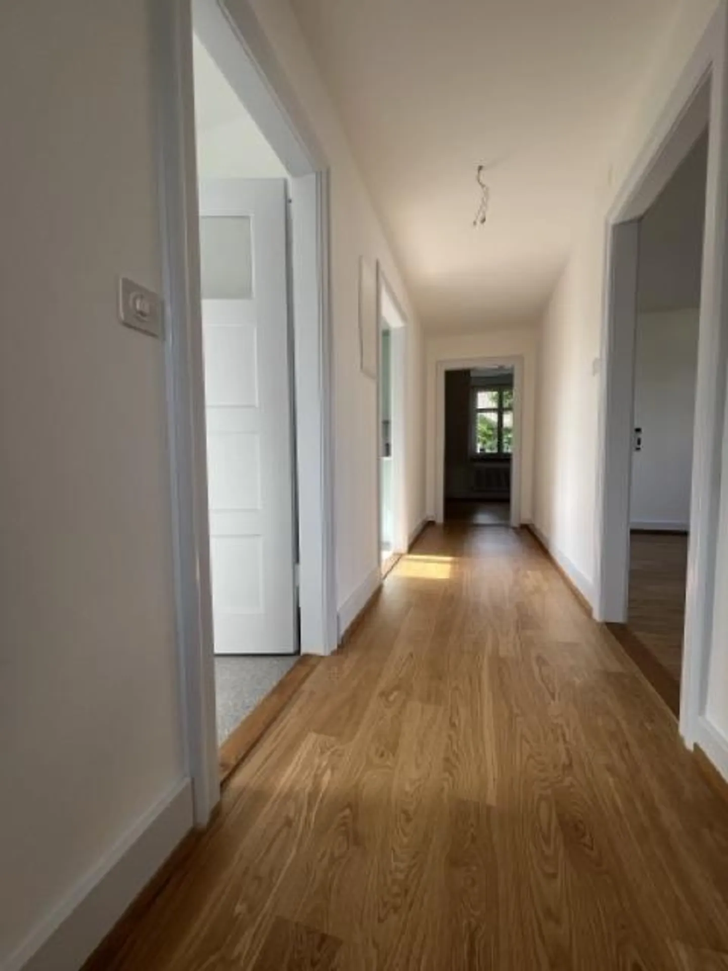 Stylish living under the roof – freshly renovated 2-room apartment with special charm - Photo 2 of 14