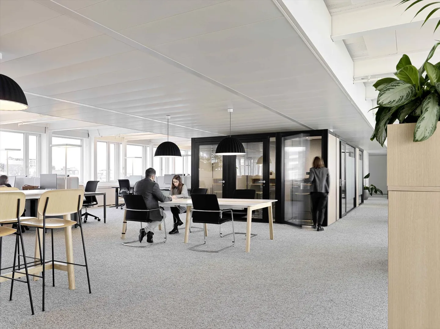 Bureaux magnifiques avec vue sur le lac à Lausanne à louer - Photo 2 sur 8