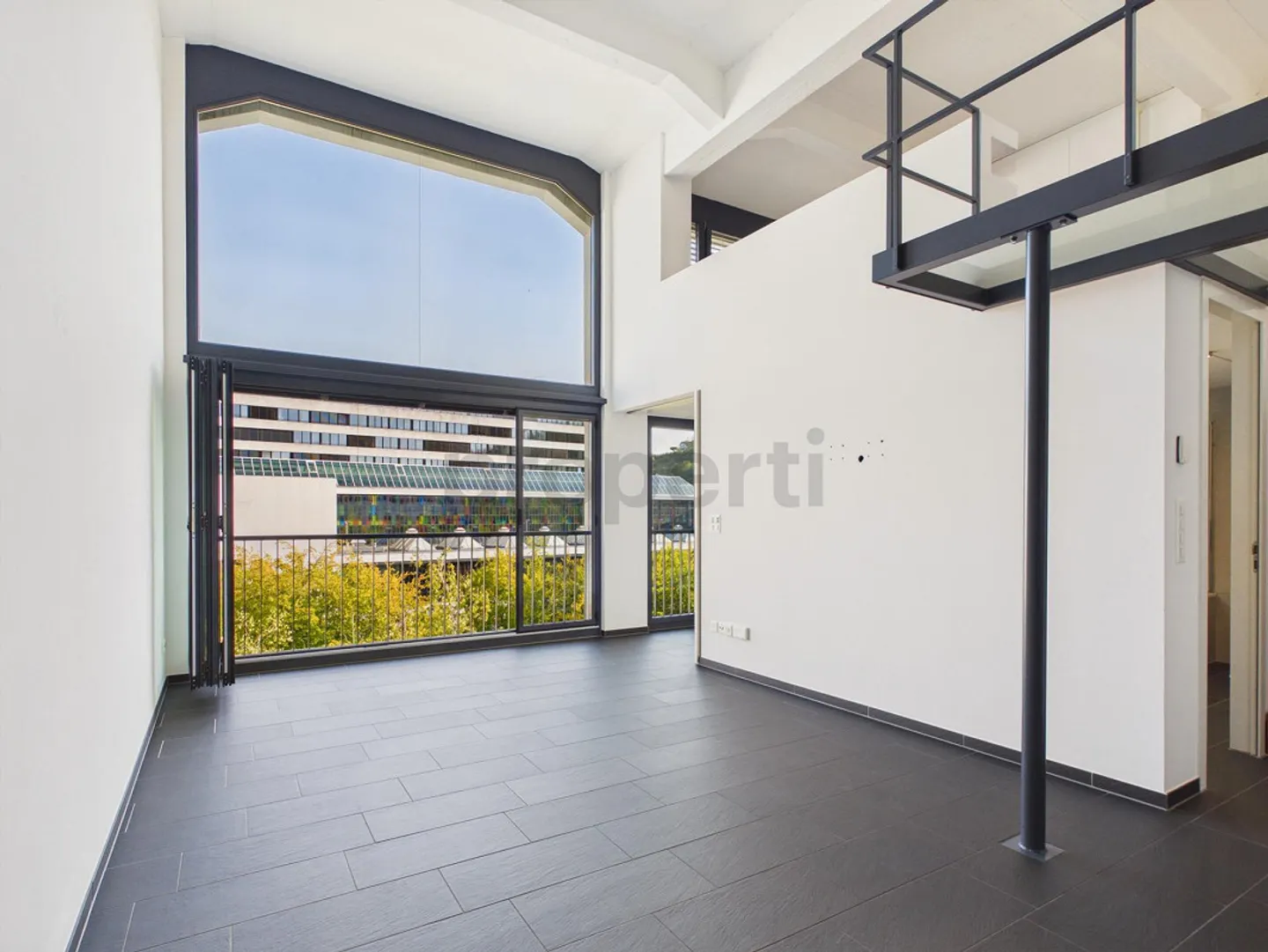 Stylisches Loft mit modernem Komfort - Foto 1 von 12