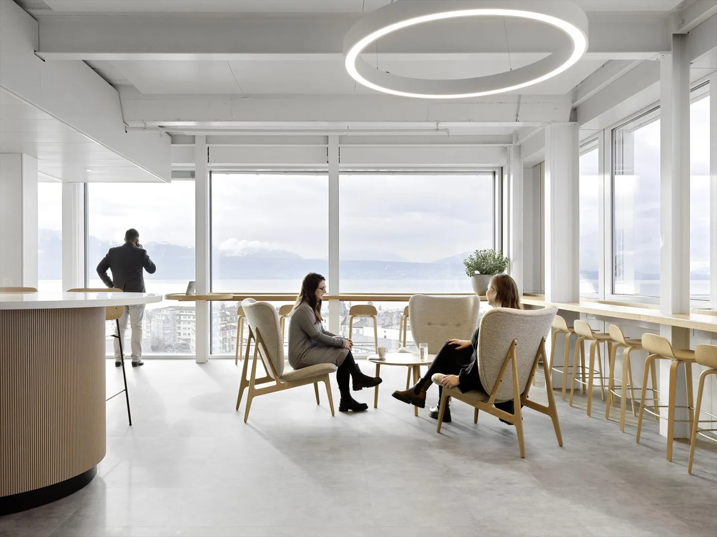 Bureaux magnifiques avec vue sur le lac à Lausanne à louer - Photo 6 sur 8