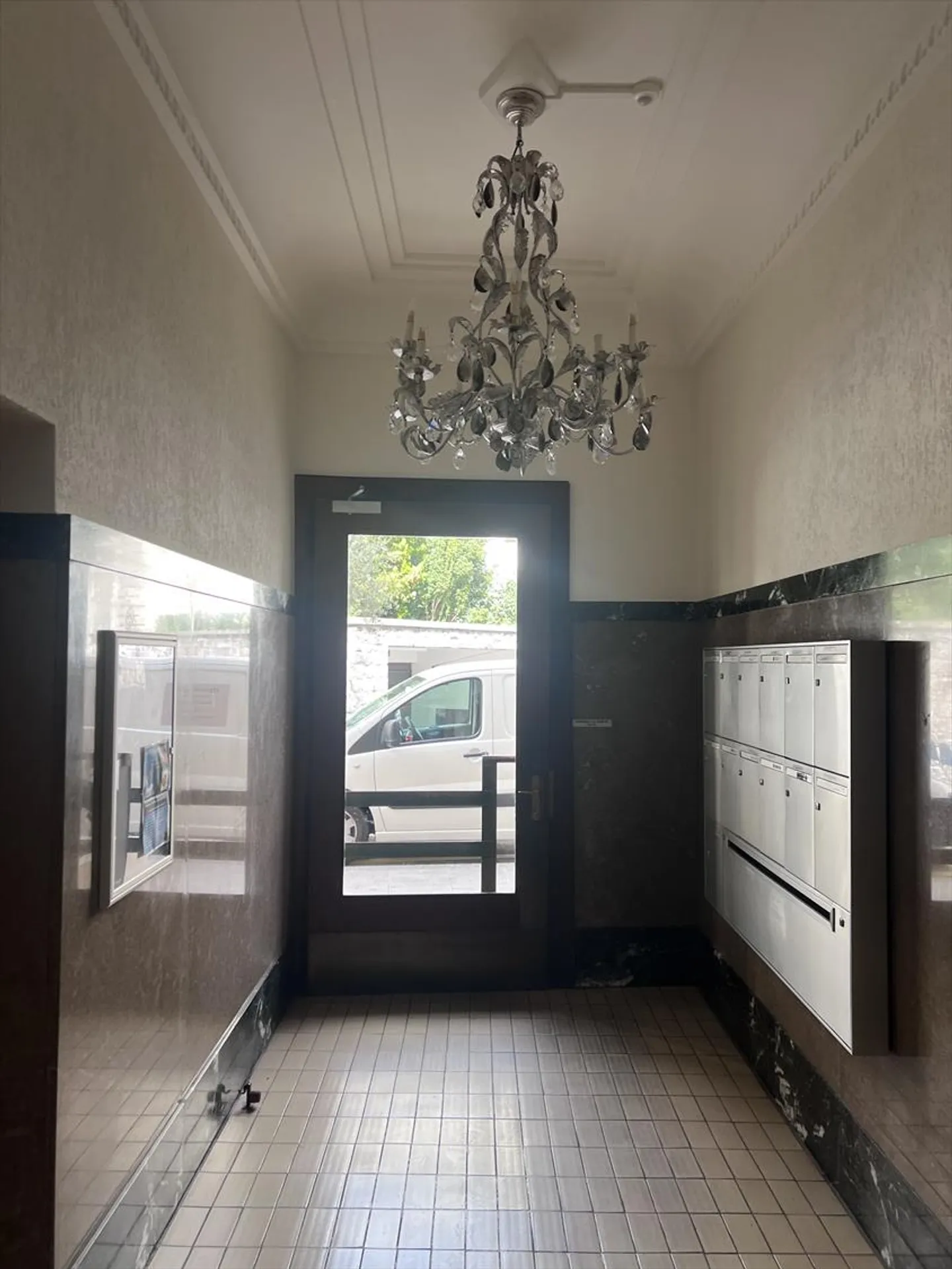 Magnifico appartamento di 4,5 stanze con vista mozzafiato a Ginevra - Foto 23 di 25