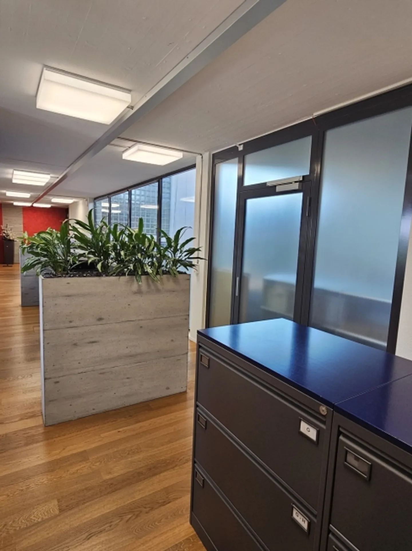 Office space in an attractive location - Photo 2 of 2